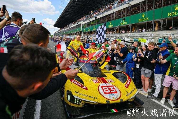 法拉利问鼎勒芒24小时耐力赛 中国车手书写历史 法拉利问鼎勒芒24小时耐力赛 中国车手书写历史